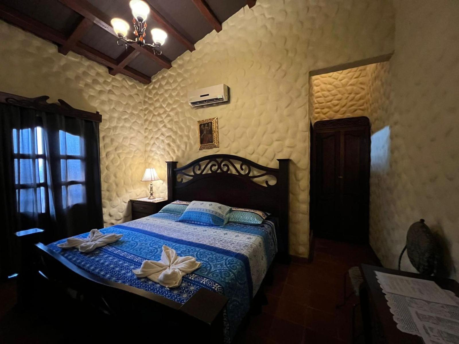 Hotel Caxa Real Comayagua Eksteriør billede