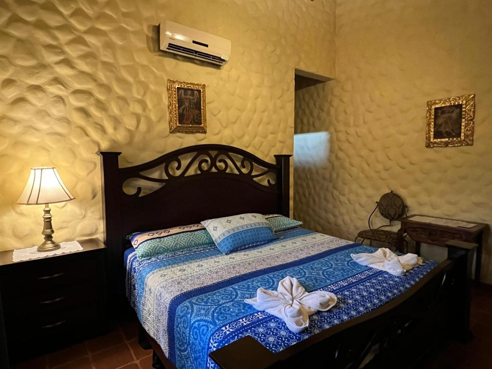 Hotel Caxa Real Comayagua Eksteriør billede