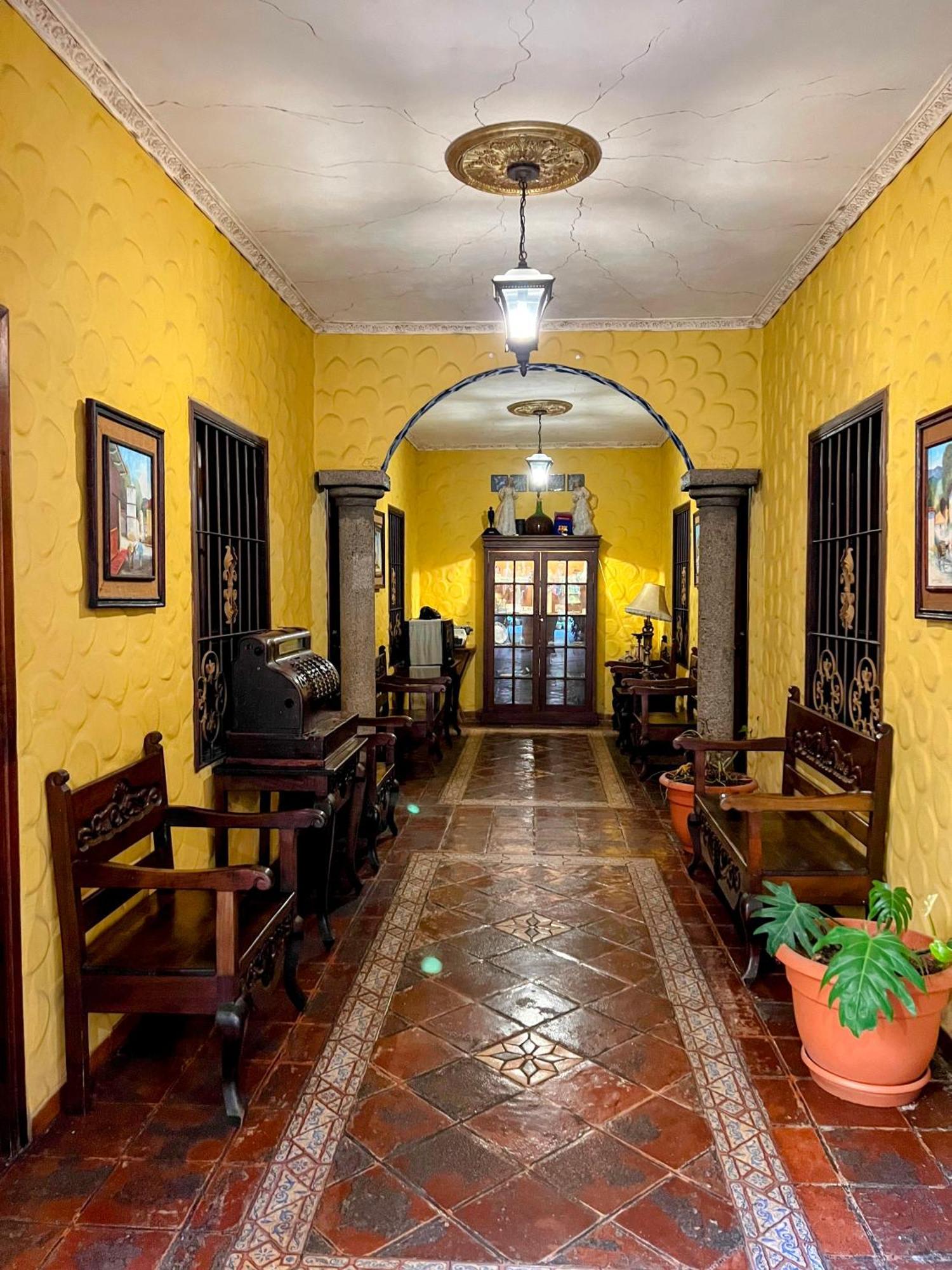 Hotel Caxa Real Comayagua Eksteriør billede