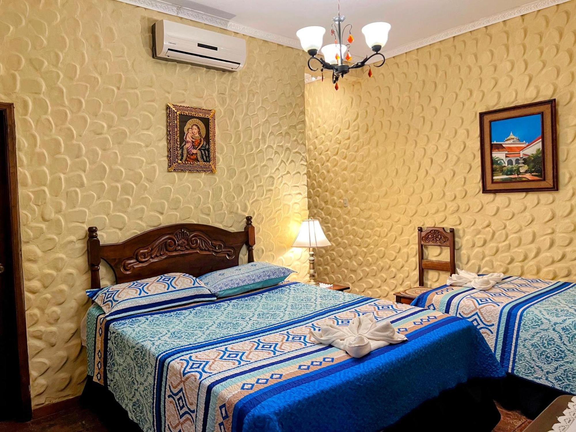Hotel Caxa Real Comayagua Eksteriør billede